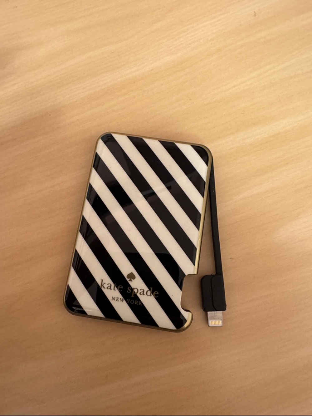 kate spade Black and White Diagonal Stripe Portable Charger